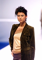 Photos: by courtesy of www.hkfashionweekfw.com by HKTDC 