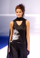 Photos: by courtesy of www.hkfashionweekfw.com by HKTDC 